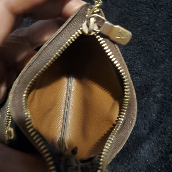 Louis Vuitton key ring - Picture 3 of 5